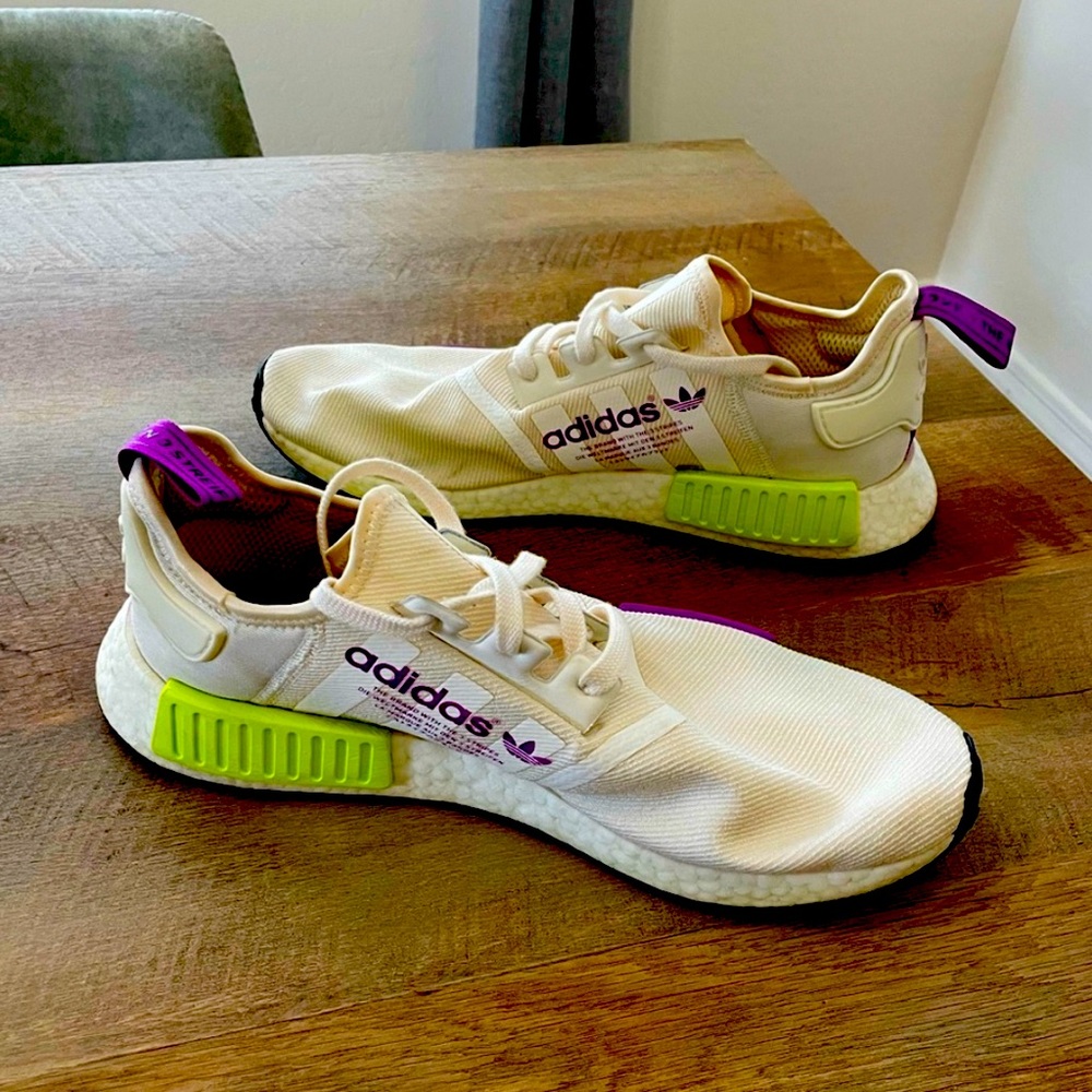 adidas NMD R1 - Chalk White Semi Solar Yellow